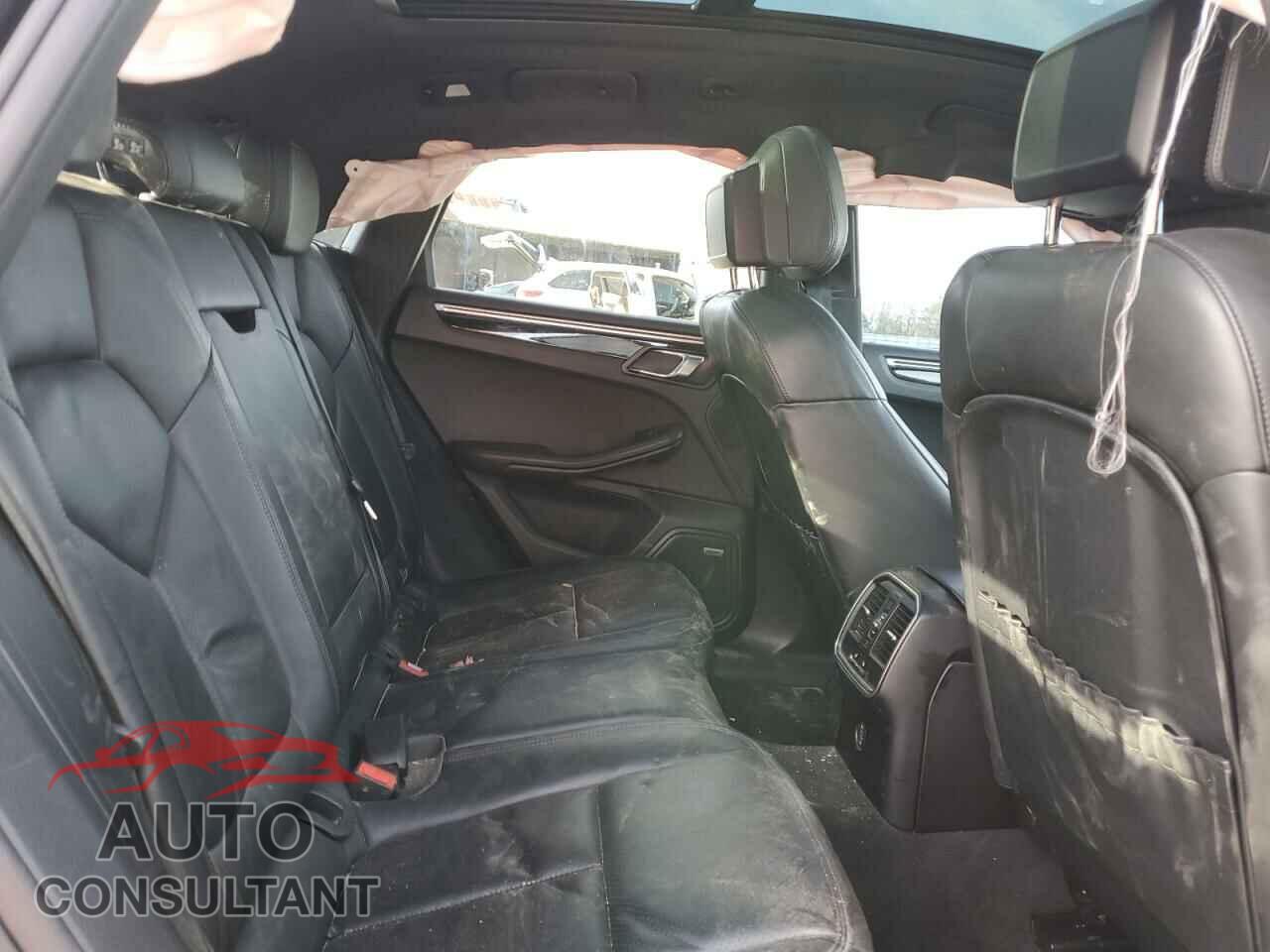 PORSCHE MACAN 2017 - WP1AB2A54HLB19800