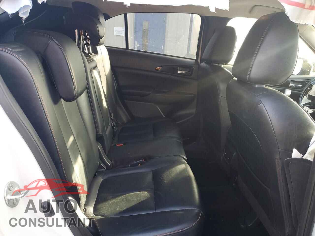 MITSUBISHI ECLIPSE 2019 - JA4AT5AA8KZ050234