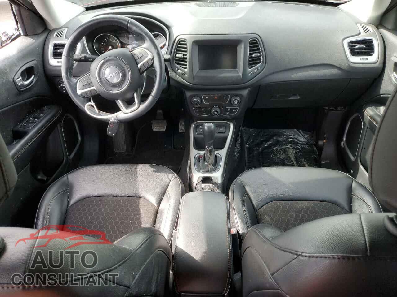 JEEP COMPASS 2019 - 3C4NJCBB7KT855190