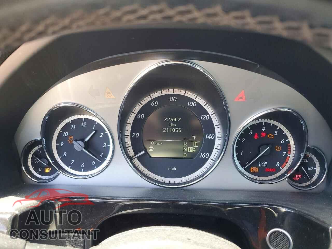 MERCEDES-BENZ E-CLASS 2011 - WDDHF5GB2BA280643