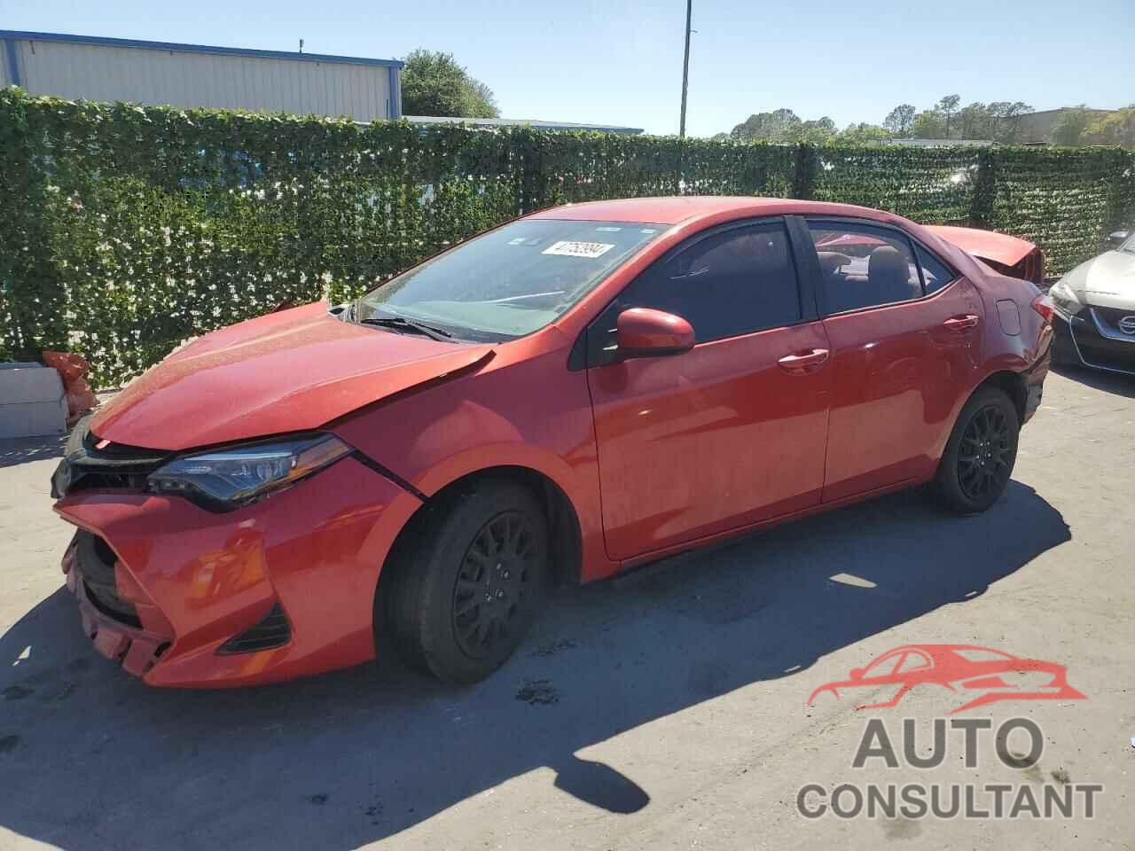 TOYOTA COROLLA 2018 - 5YFBURHE9JP855529