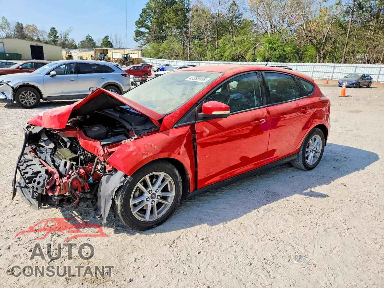FORD FOCUS 2015 - 1FADP3K29FL277417