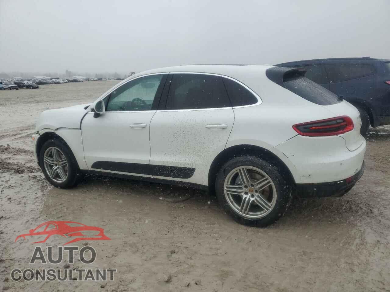 PORSCHE MACAN 2015 - WP1AB2A56FLB51211