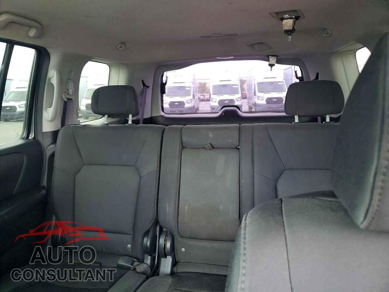 HONDA PILOT 2011 - 5FNYF3H28BB027900
