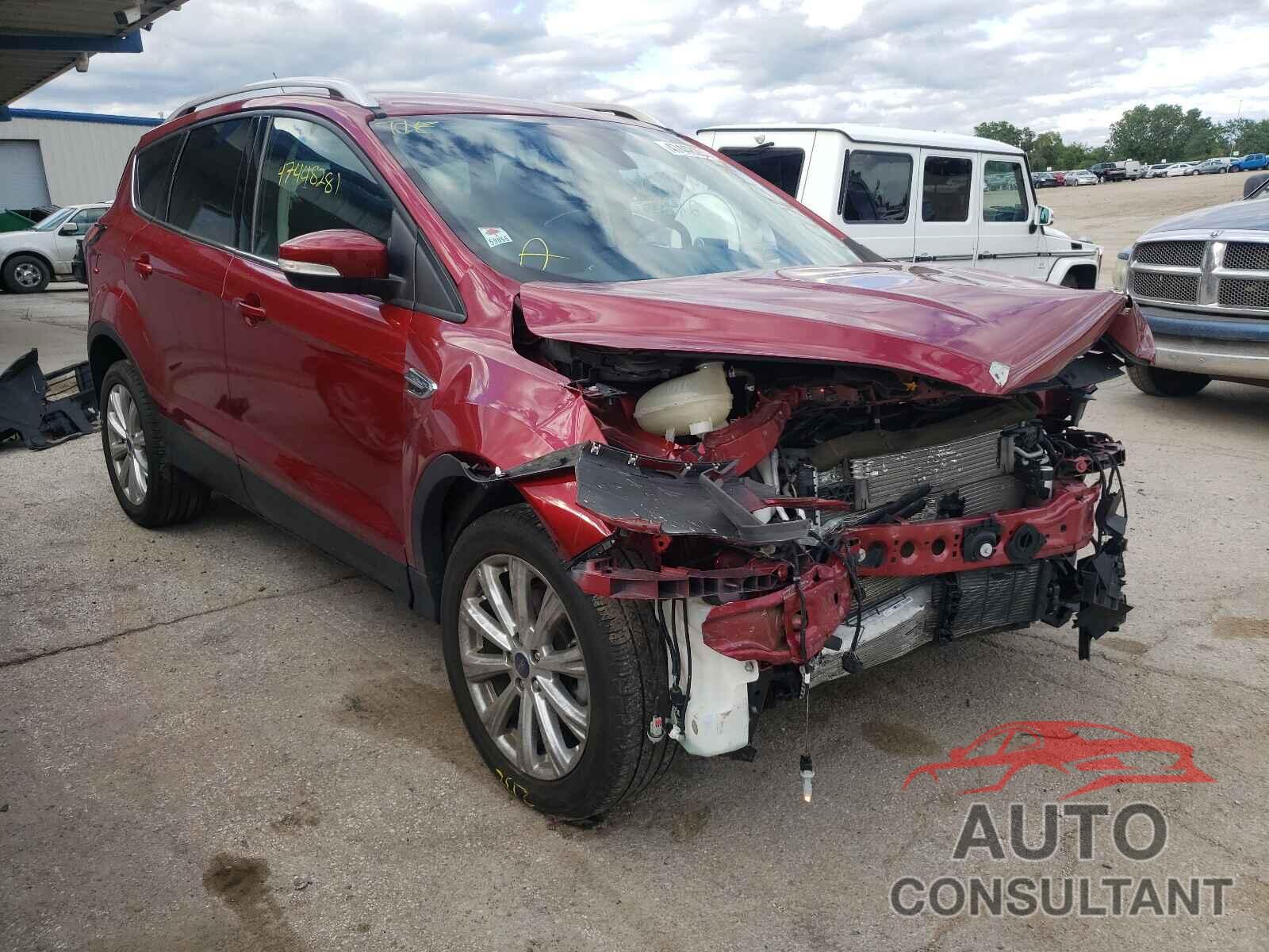 FORD ESCAPE 2017 - 1FMCU0JD0HUD74496
