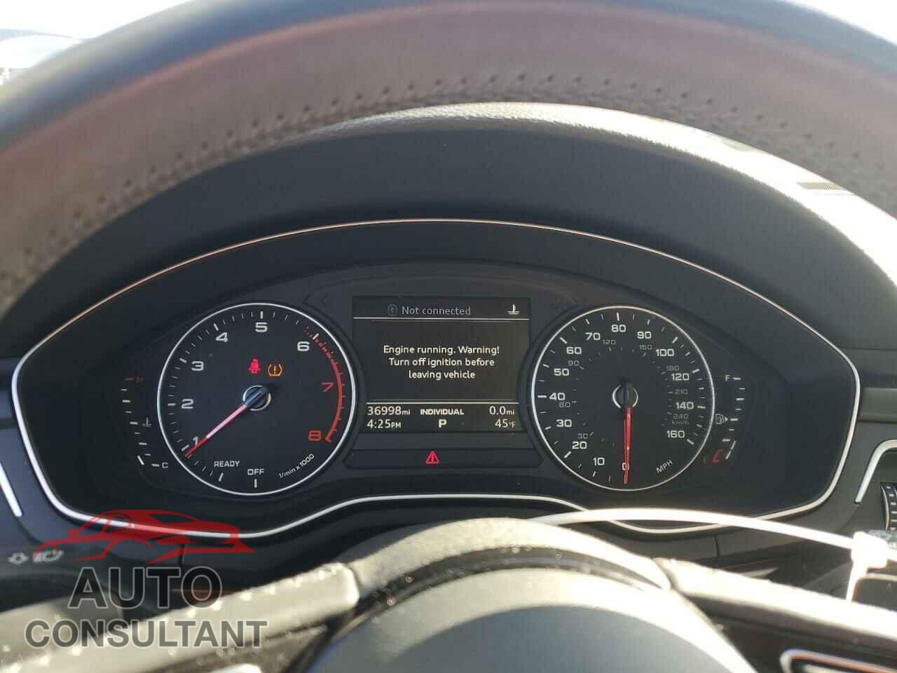 AUDI A4 2017 - WAUANAF49HN031670