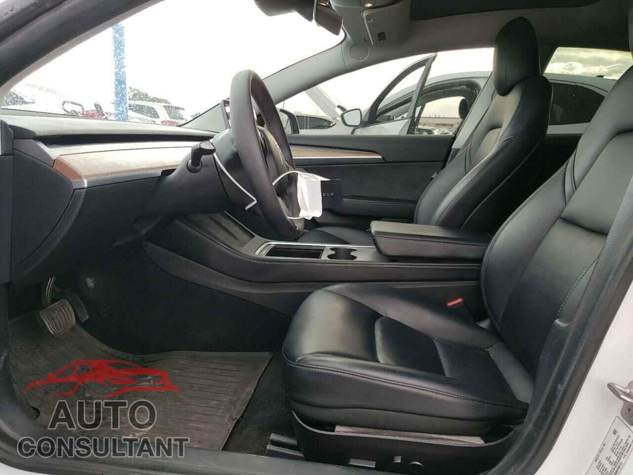 TESLA MODEL 3 2021 - 5YJ3E1EB6MF995731