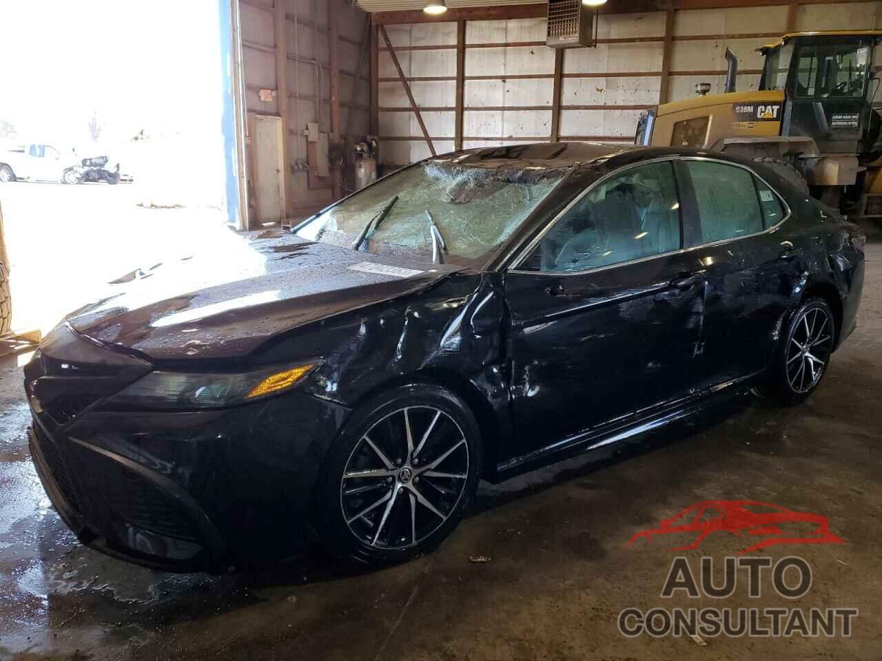 TOYOTA CAMRY 2021 - 4T1G11AKXMU515664
