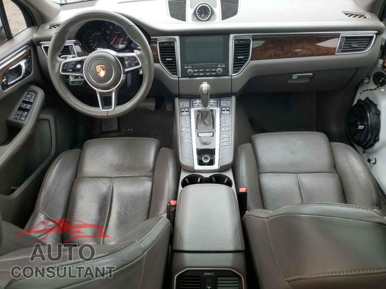 PORSCHE MACAN 2017 - WP1AA2A53HLB07365