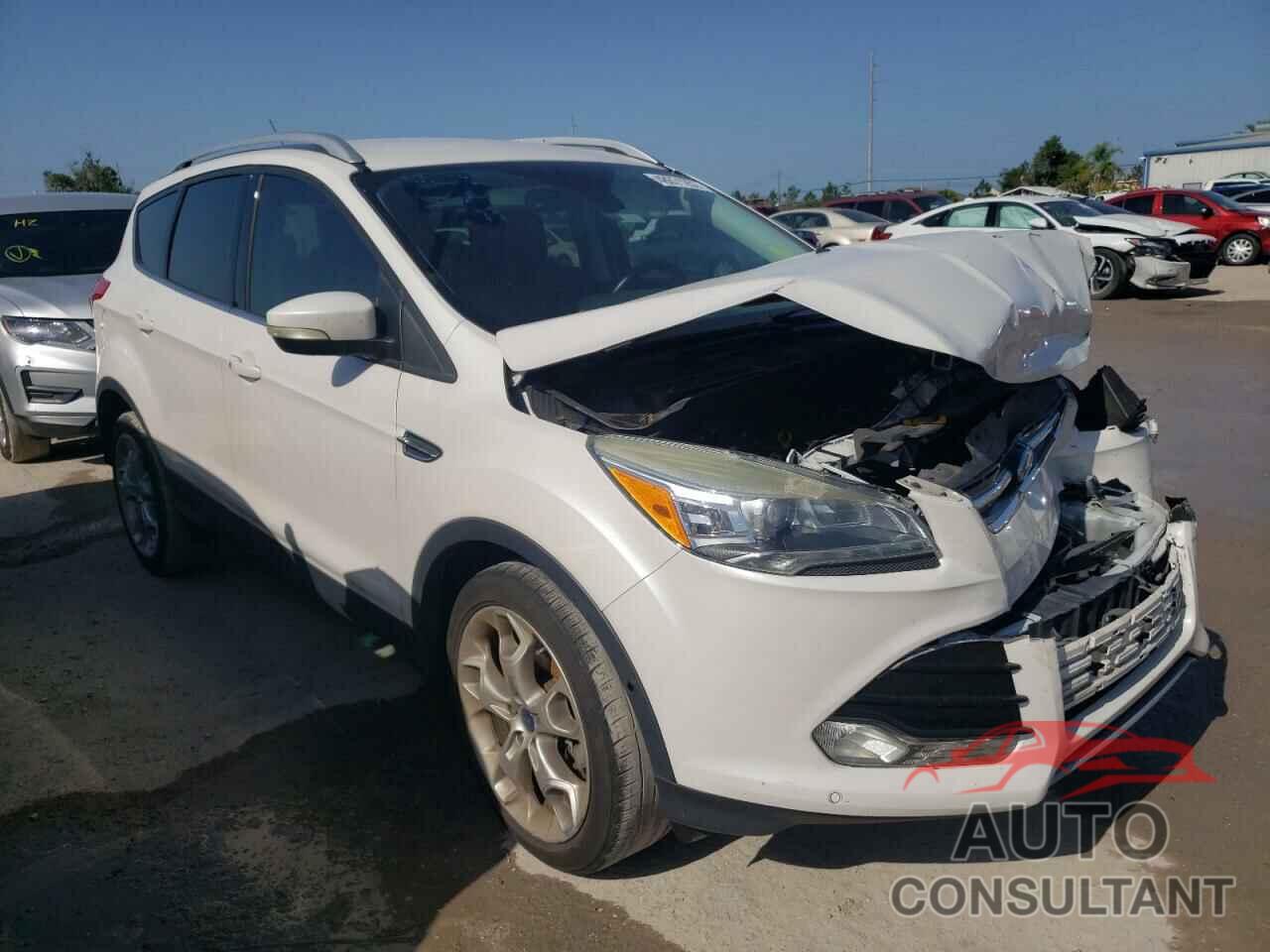 FORD ESCAPE 2016 - 1FMCU0J90GUB04016