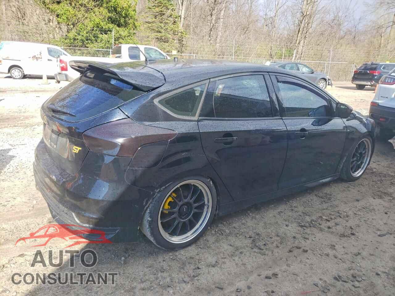 FORD FOCUS 2016 - 1FADP3L94GL287446