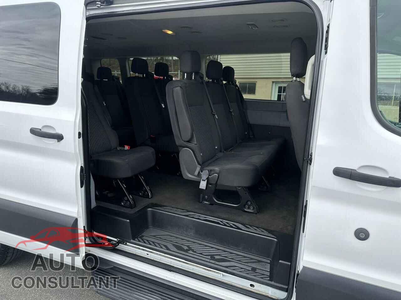 FORD TRANSIT 2017 - 1FBZX2YM7HKA37542