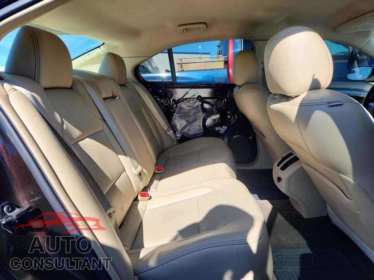 FORD TAURUS 2013 - 1FAHP2E80DG190068