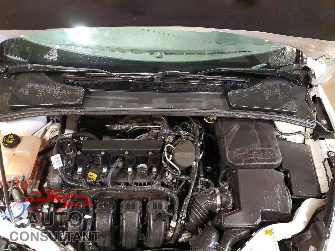 FORD FOCUS 2016 - 1FADP3F27GL257498