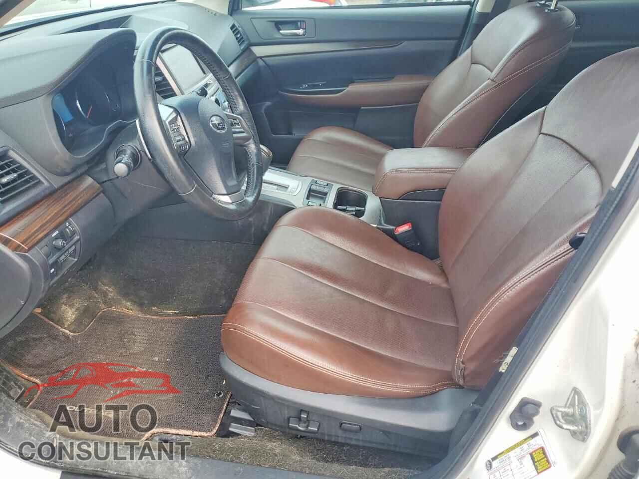 SUBARU OUTBACK 2013 - 4S4BRBSC8D3296242