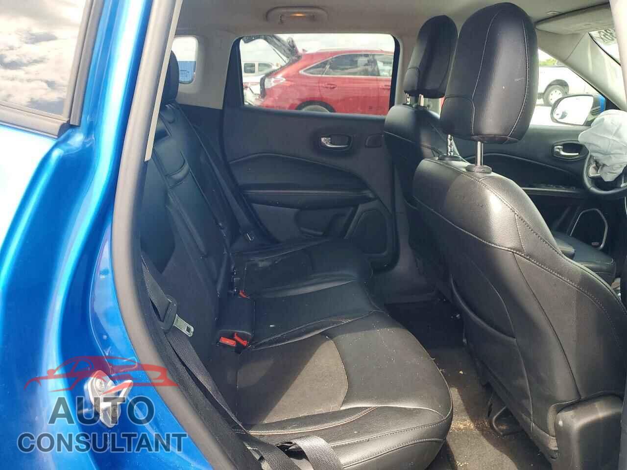 JEEP COMPASS 2017 - 3C4NJCBB3HT668621