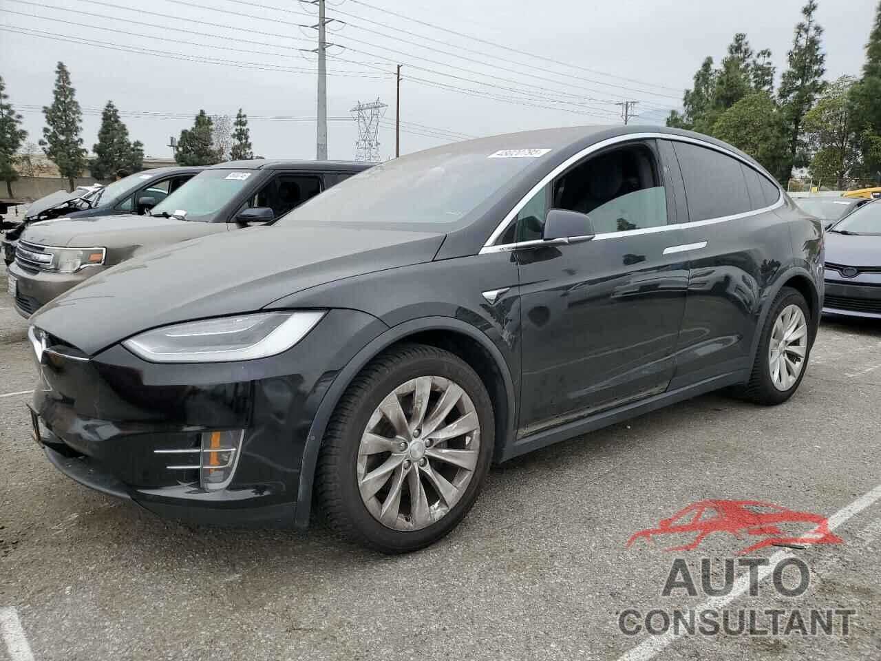 TESLA MODEL X 2019 - 5YJXCDE27KF188317