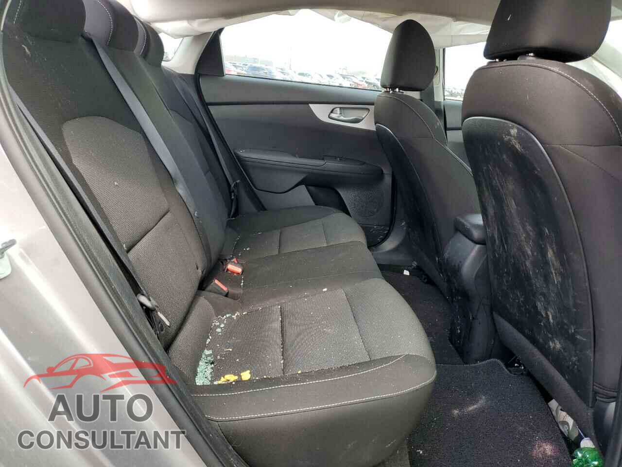 KIA FORTE 2023 - 3KPF24AD0PE606560