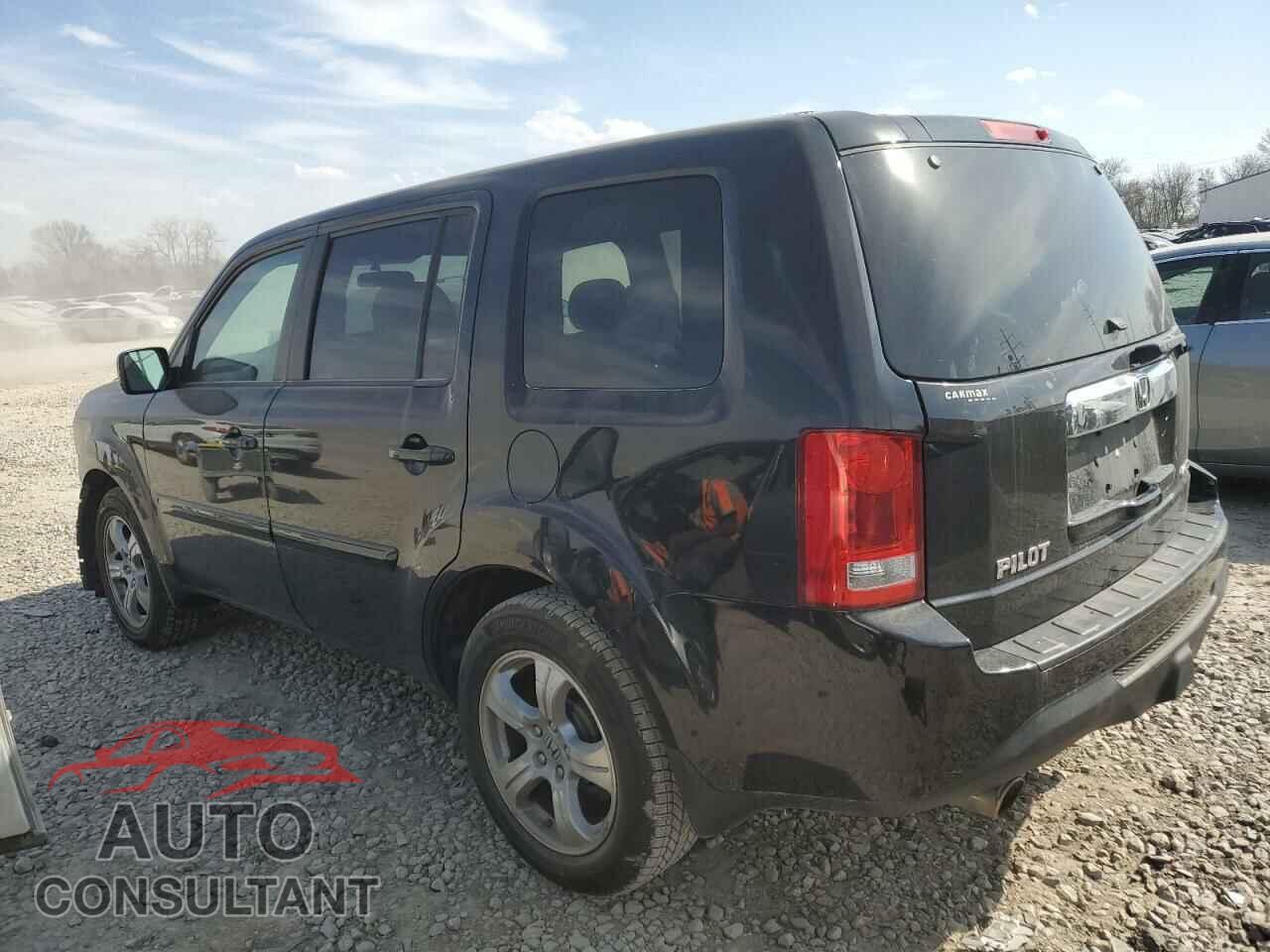 HONDA PILOT 2014 - 5FNYF4H43EB056958