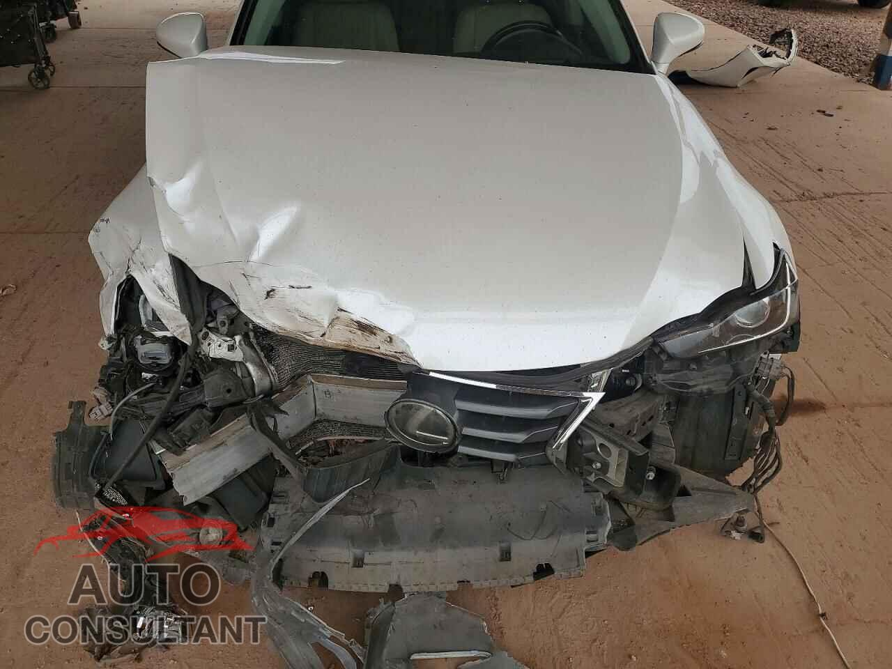 LEXUS IS 2017 - JTHCM1D23H5020257