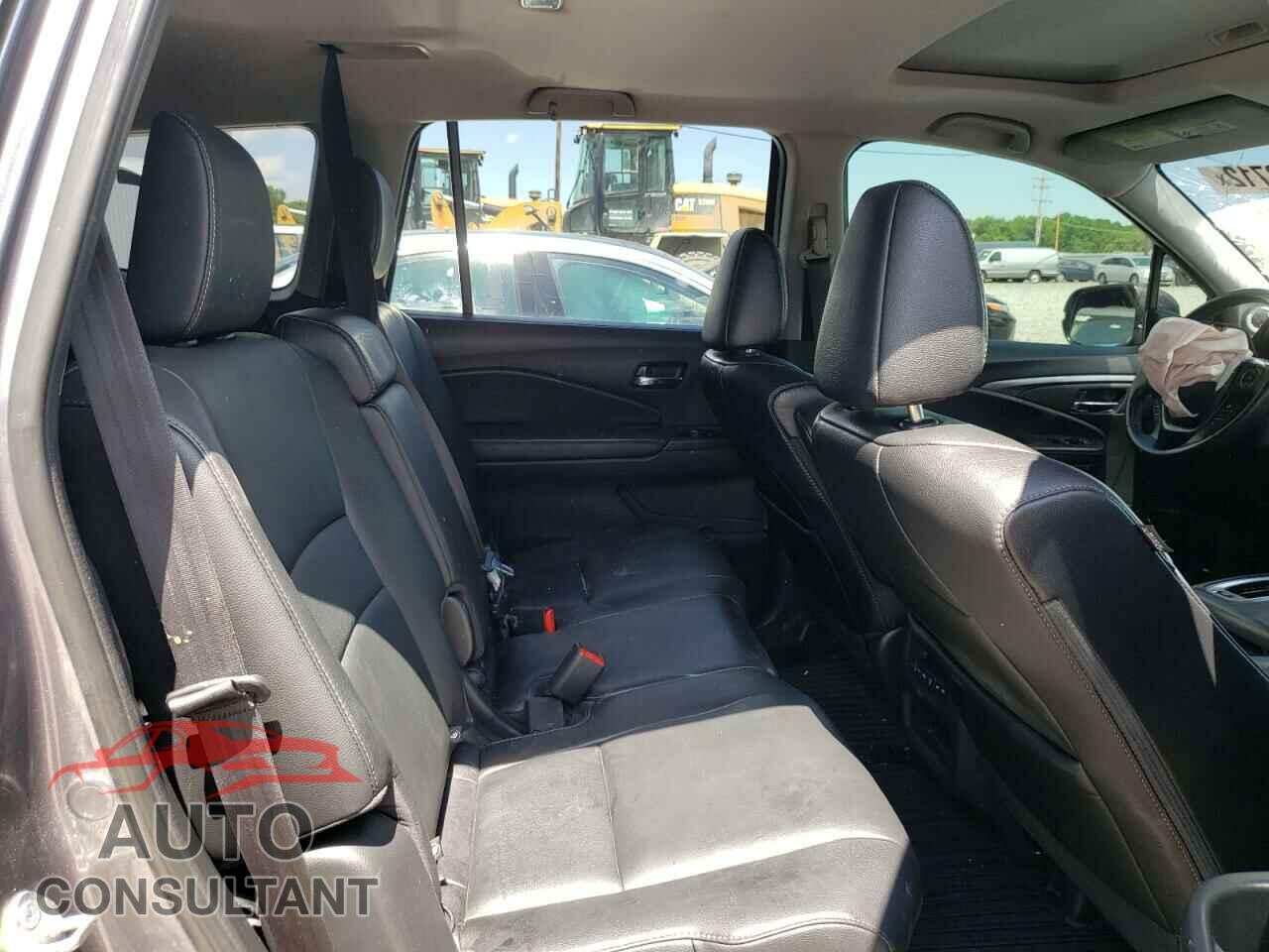 HONDA PILOT 2016 - 5FNYF6H55GB015884