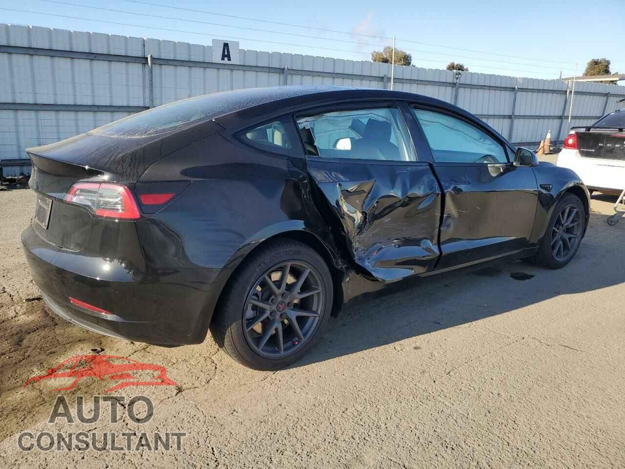 TESLA MODEL 3 2023 - 5YJ3E1EA7PF602153