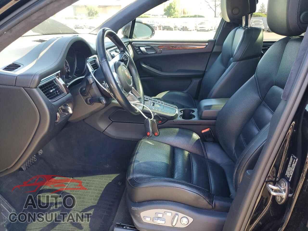 PORSCHE MACAN 2015 - WP1AF2A51FLB47670