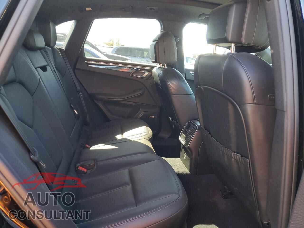 PORSCHE MACAN 2018 - WP1AB2A57JLB39948