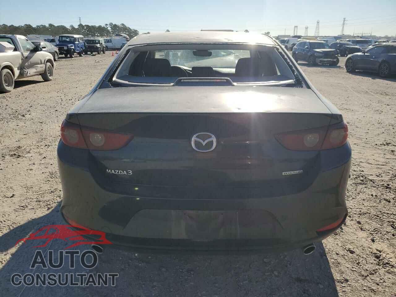 MAZDA 3 2021 - JM1BPAA75M1315866