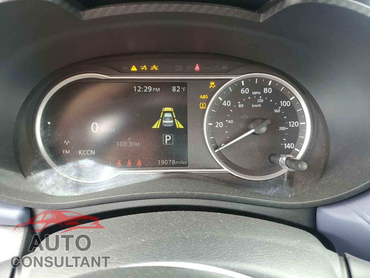 NISSAN VERSA 2023 - 3N1CN8EV3PL856636