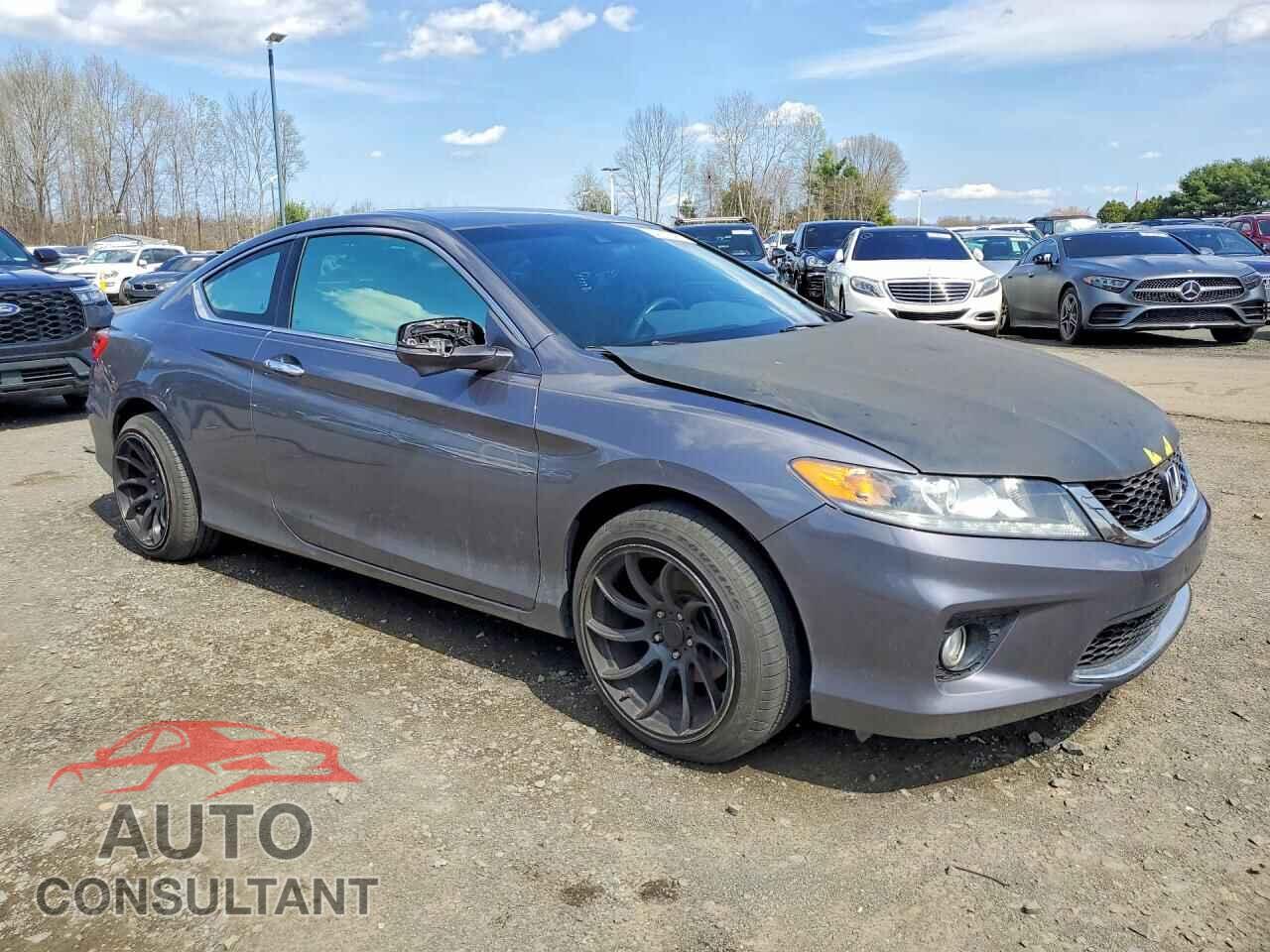 HONDA ACCORD 2013 - 1HGCT2A85DA011050