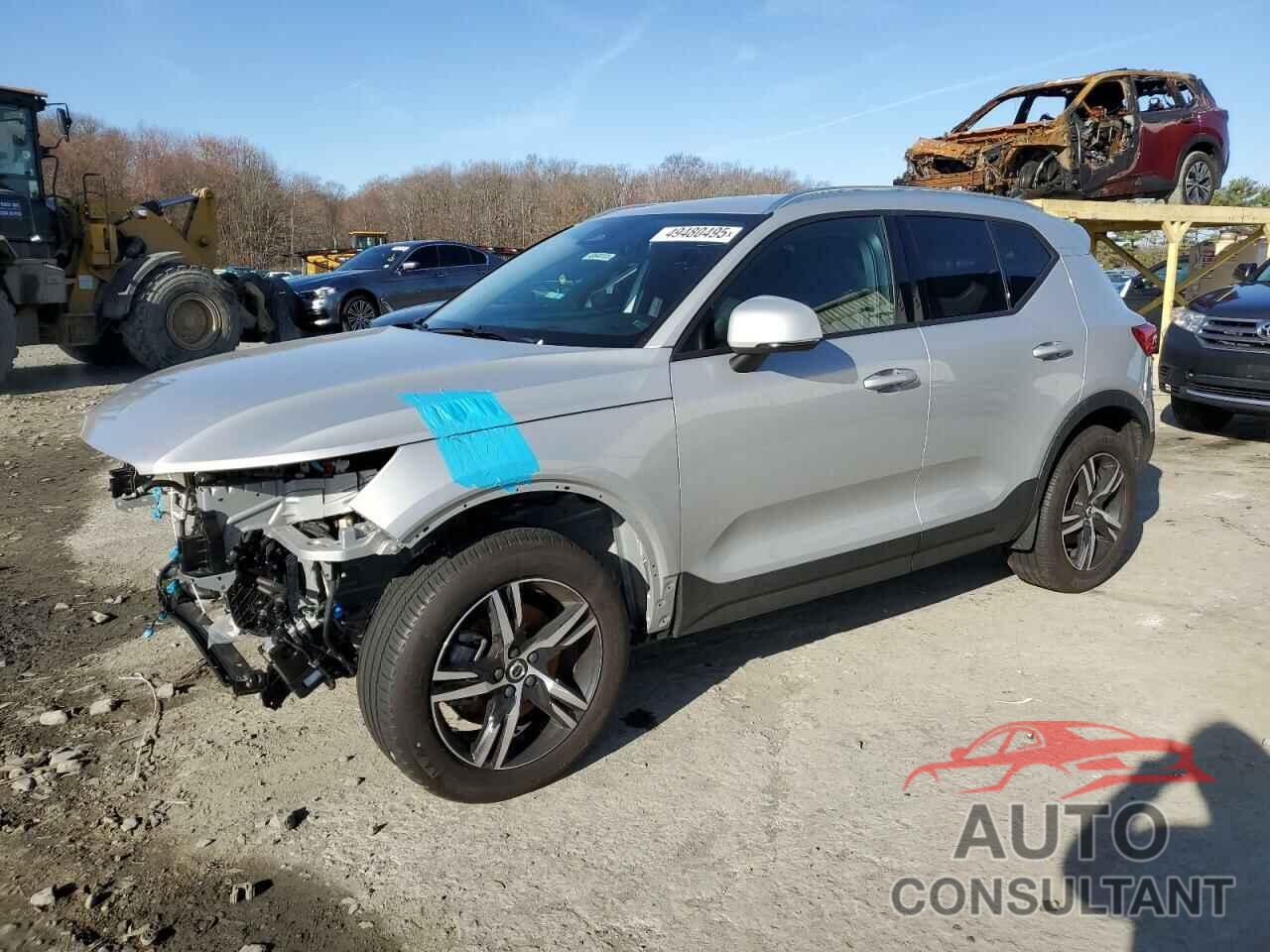 VOLVO XC40 CORE 2023 - YV4L12UV5P2951365