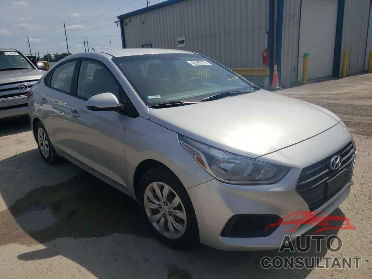 HYUNDAI ACCENT 2018 - 3KPC24A33JE013745