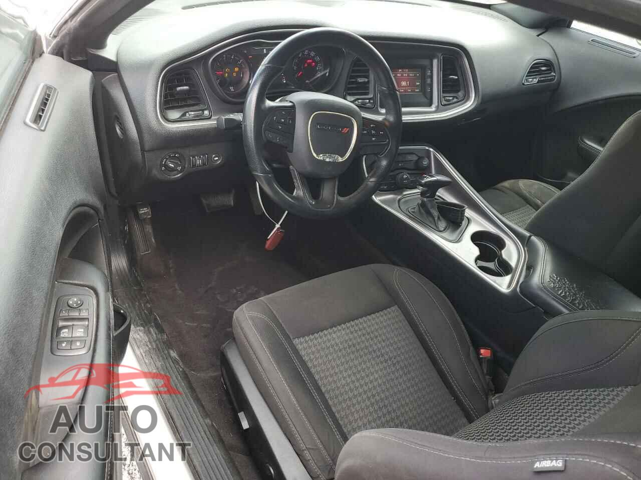 DODGE CHALLENGER 2016 - 2C3CDZBT2GH300680
