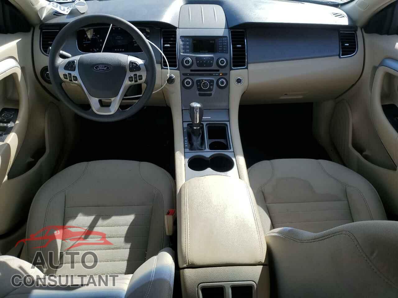 FORD TAURUS 2017 - 1FAHP2D89HG146206
