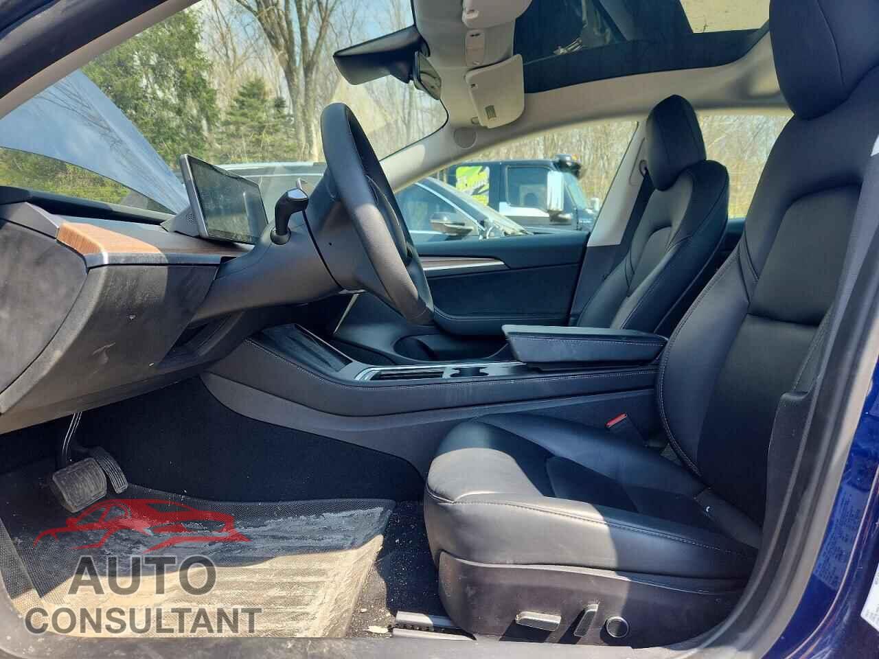 TESLA MODEL 3 2021 - 5YJ3E1EB3MF988140