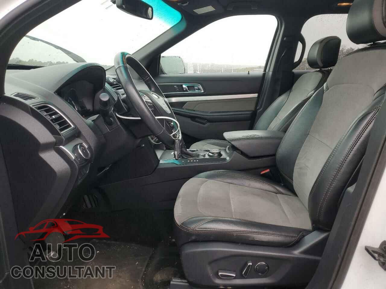 FORD EXPLORER 2017 - 1FM5K8D88HGB12171