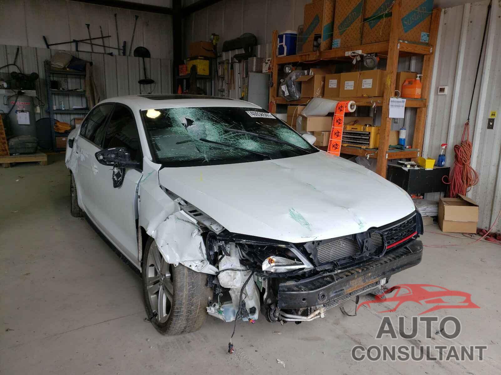 VOLKSWAGEN JETTA 2017 - 3VW5T7AJ7HM410796