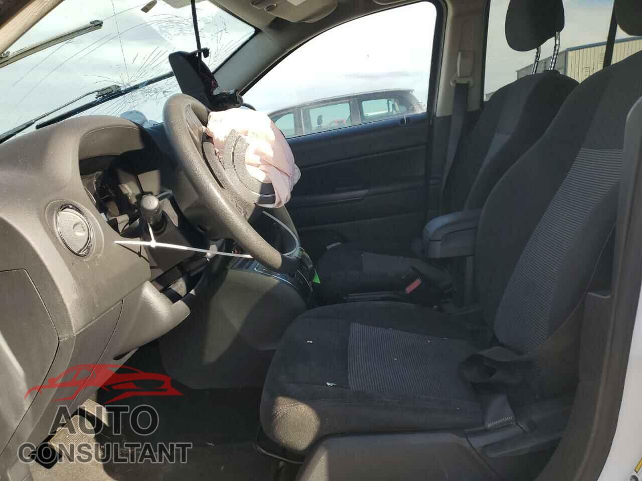 JEEP COMPASS 2016 - 1C4NJCBA4GD512809
