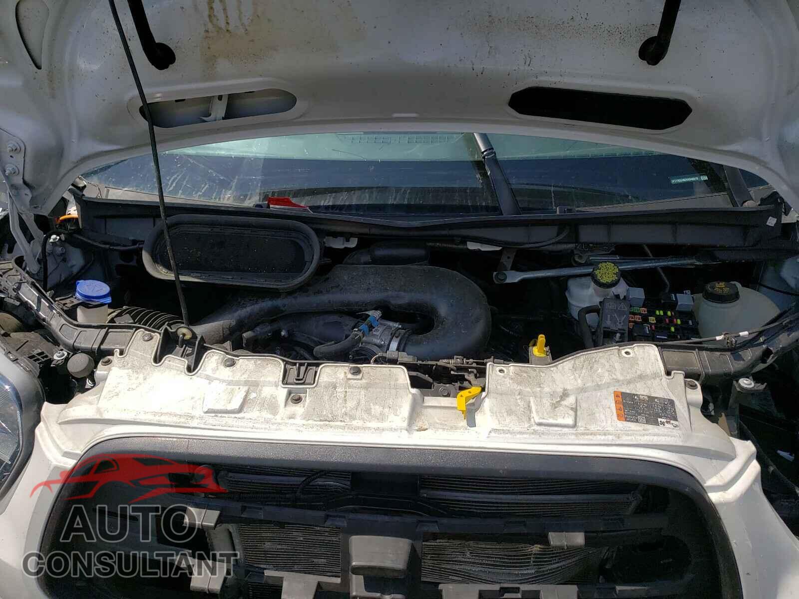 FORD TRANSIT CO 2019 - 1FTYR2CM2KKB46510