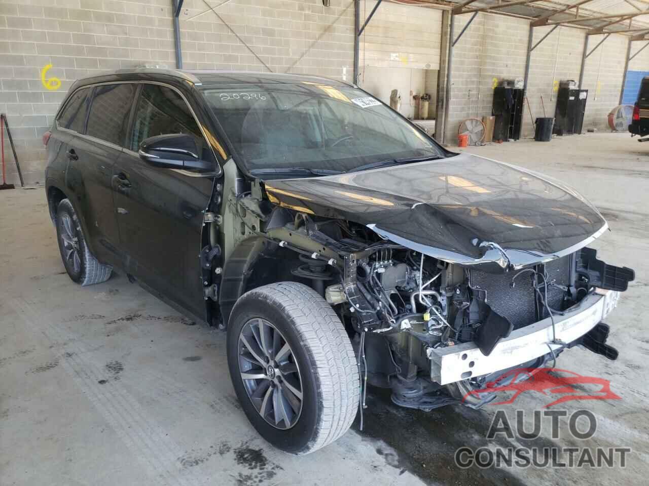 TOYOTA HIGHLANDER 2018 - 5TDKZRFH1JS528130