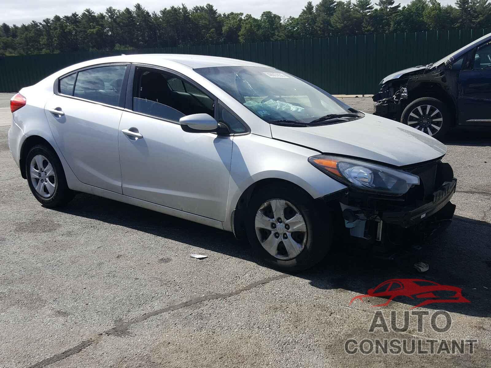 KIA FORTE 2016 - KNAFK4A60G5610280