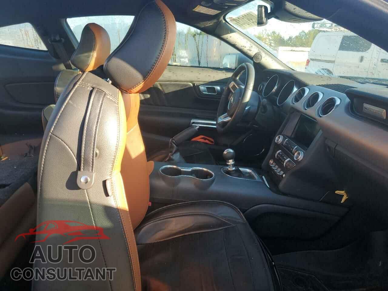 FORD MUSTANG 2021 - 1FA6P8CFXM5118513