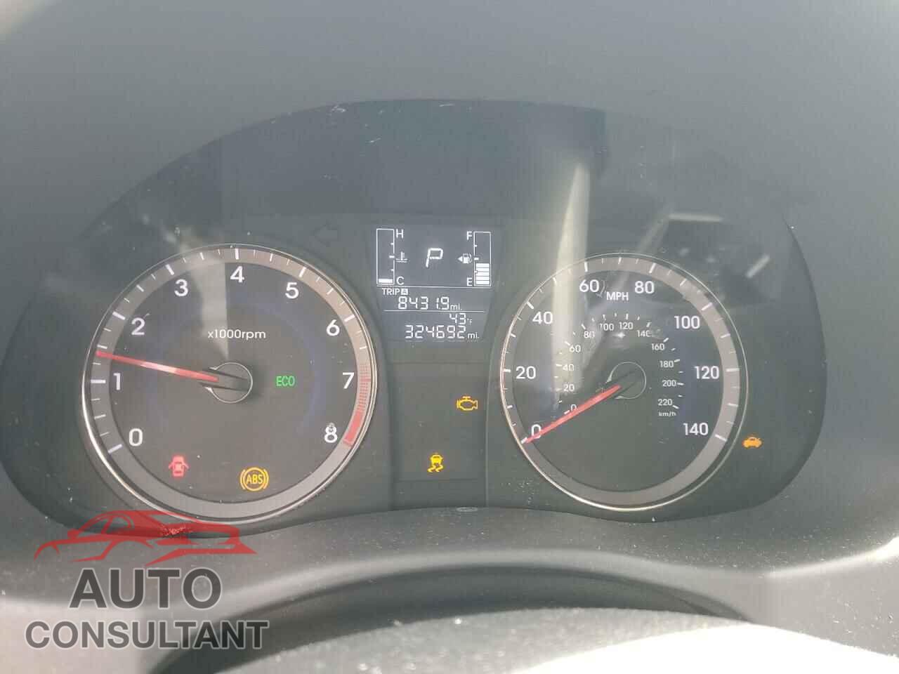 HYUNDAI ACCENT 2016 - KMHCT4AE8GU972739