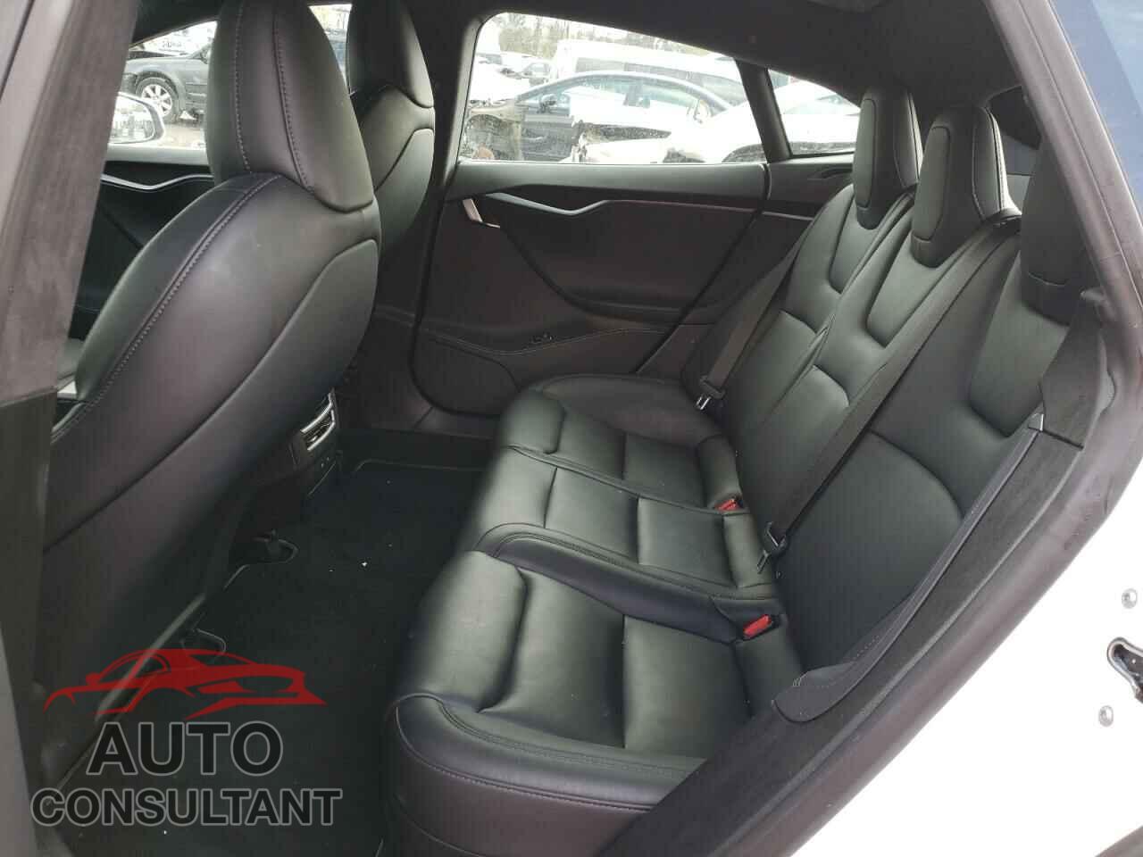 TESLA MODEL S 2020 - 5YJSA1E4XLF390876