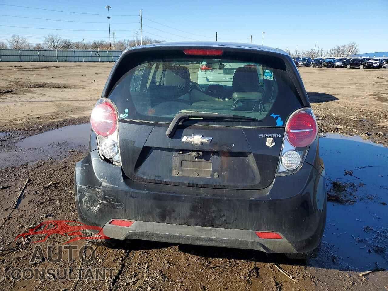 CHEVROLET SPARK 2013 - KL8CA6S93DC512020