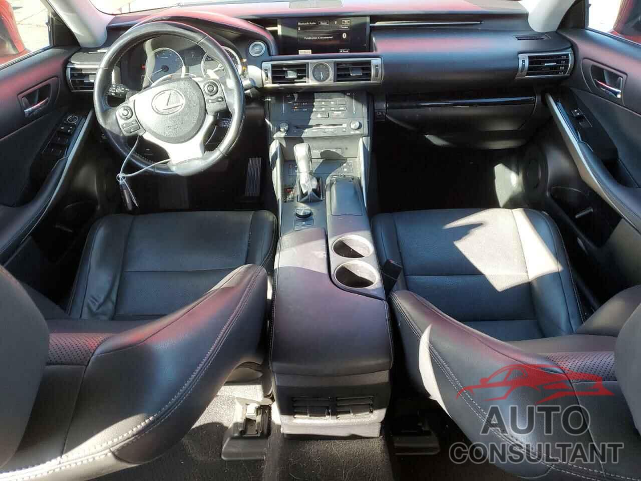LEXUS IS 2016 - JTHBA1D28G5022105