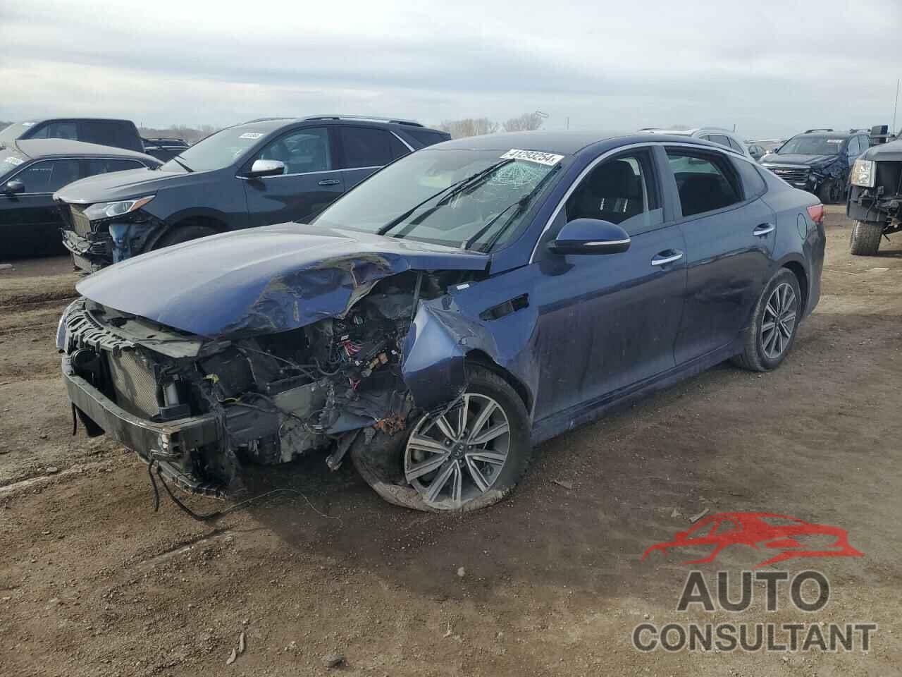 KIA OPTIMA 2019 - 5XXGT4L32KG369883