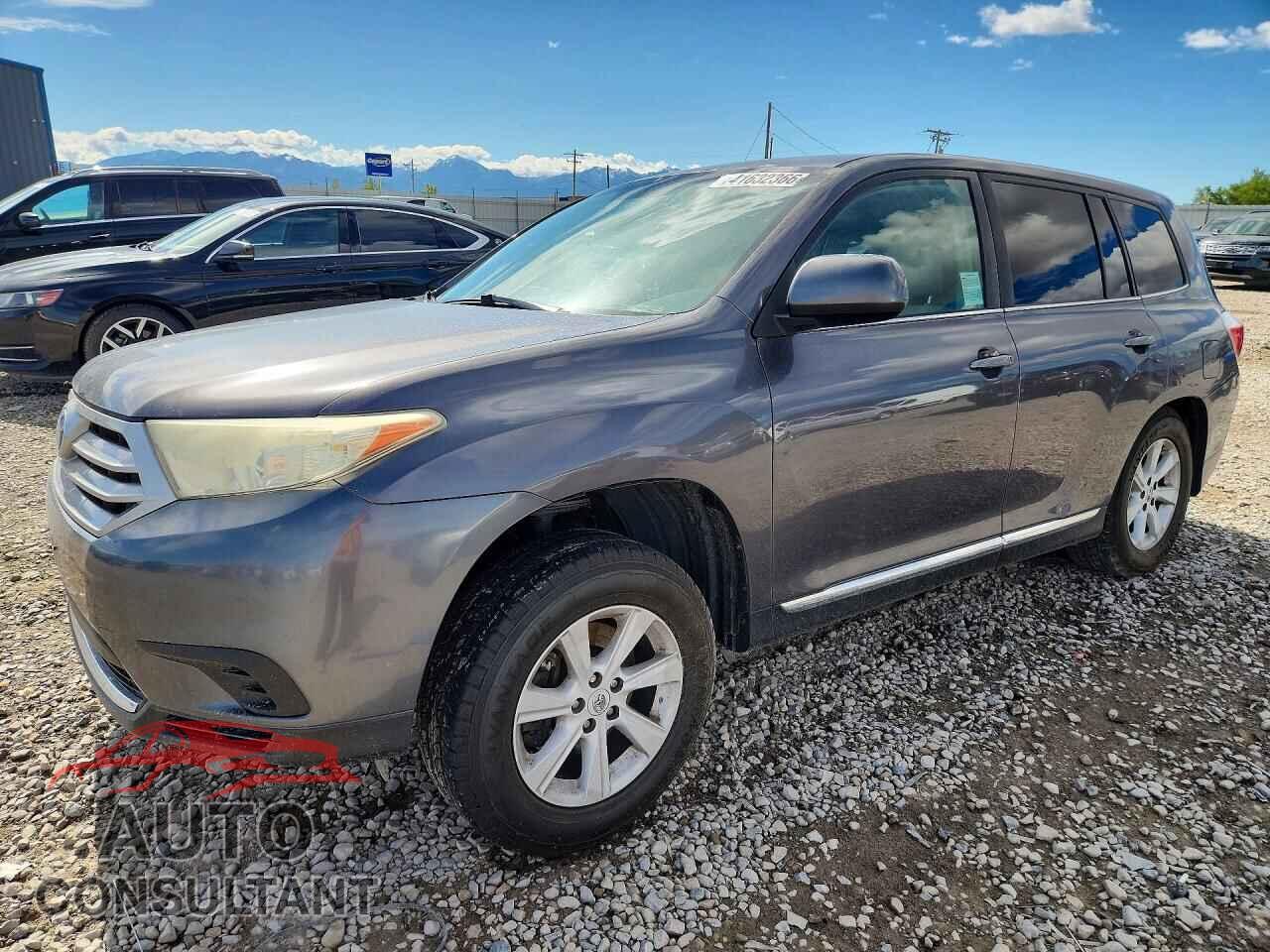 TOYOTA HIGHLANDER 2013 - 5TDZA3EH8DS035697