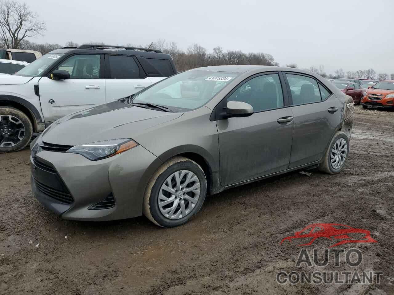 TOYOTA COROLLA 2018 - 2T1BURHE8JC068281